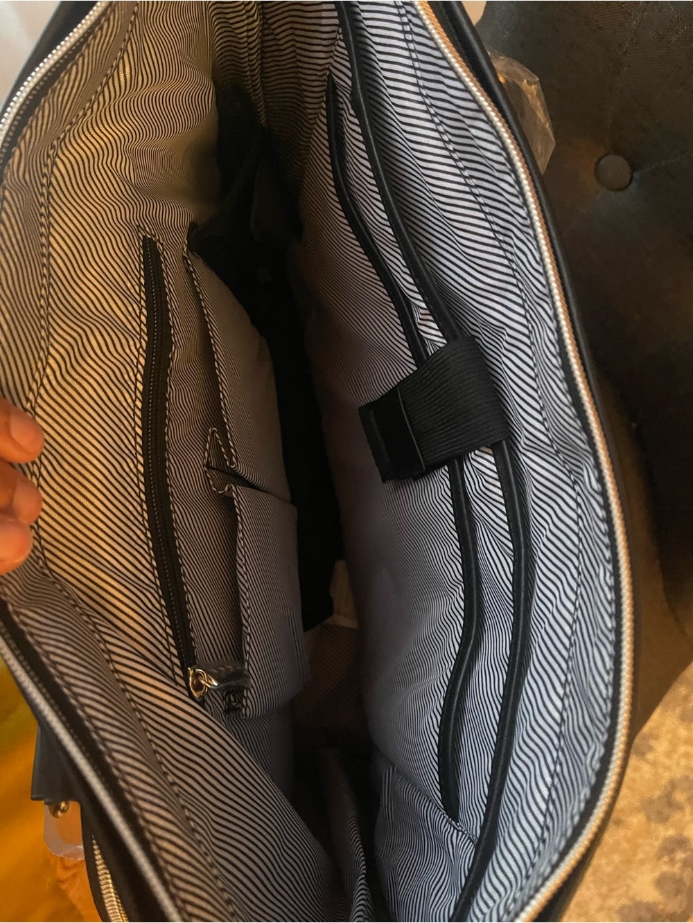 Kenneth Cole Reaction Chelsea Chevron Tote Bag | laptop and tablet pocket - Picture 5 of 5